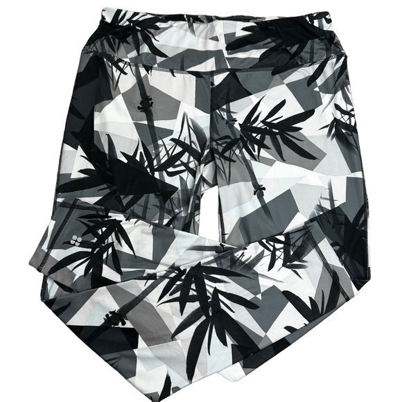 Sweaty Betty Contour Workout Leggings Bamboo Shadow Midrise Size Large Short - Picture 4 of 13